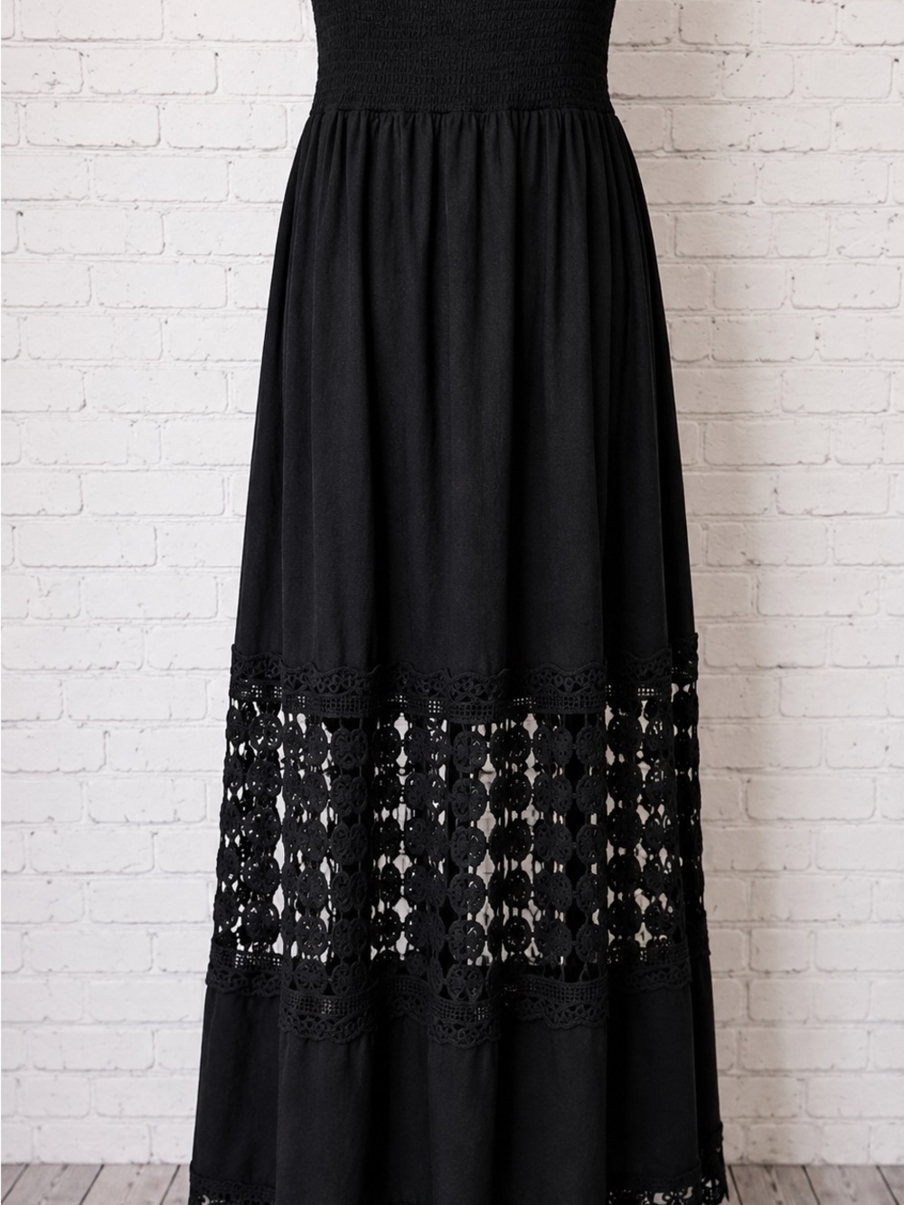 Black Lace Panel Maxi Skirt - Picture 2 of 10